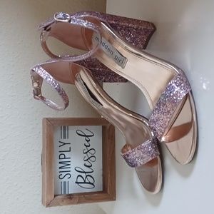 Madden Girl "Claire-" Glitter Sandals ** SZ 7.5